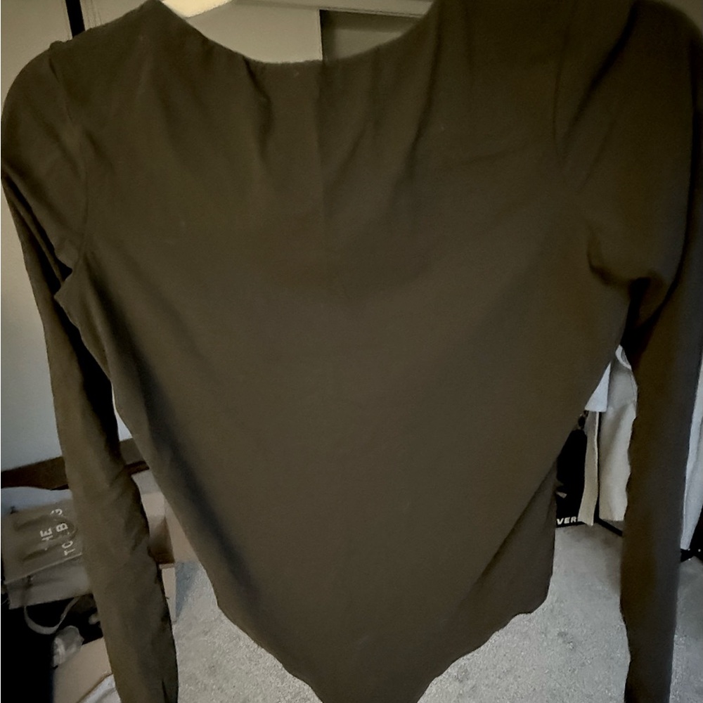 SKIMS Charcoal Long Sleeve Women's Top